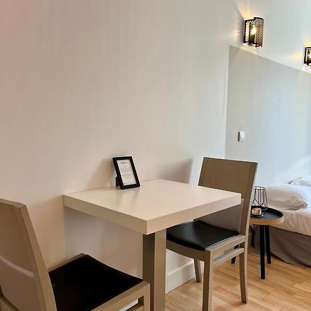 Appartement Chloe Du Lac Montferrat  Luaran gambar