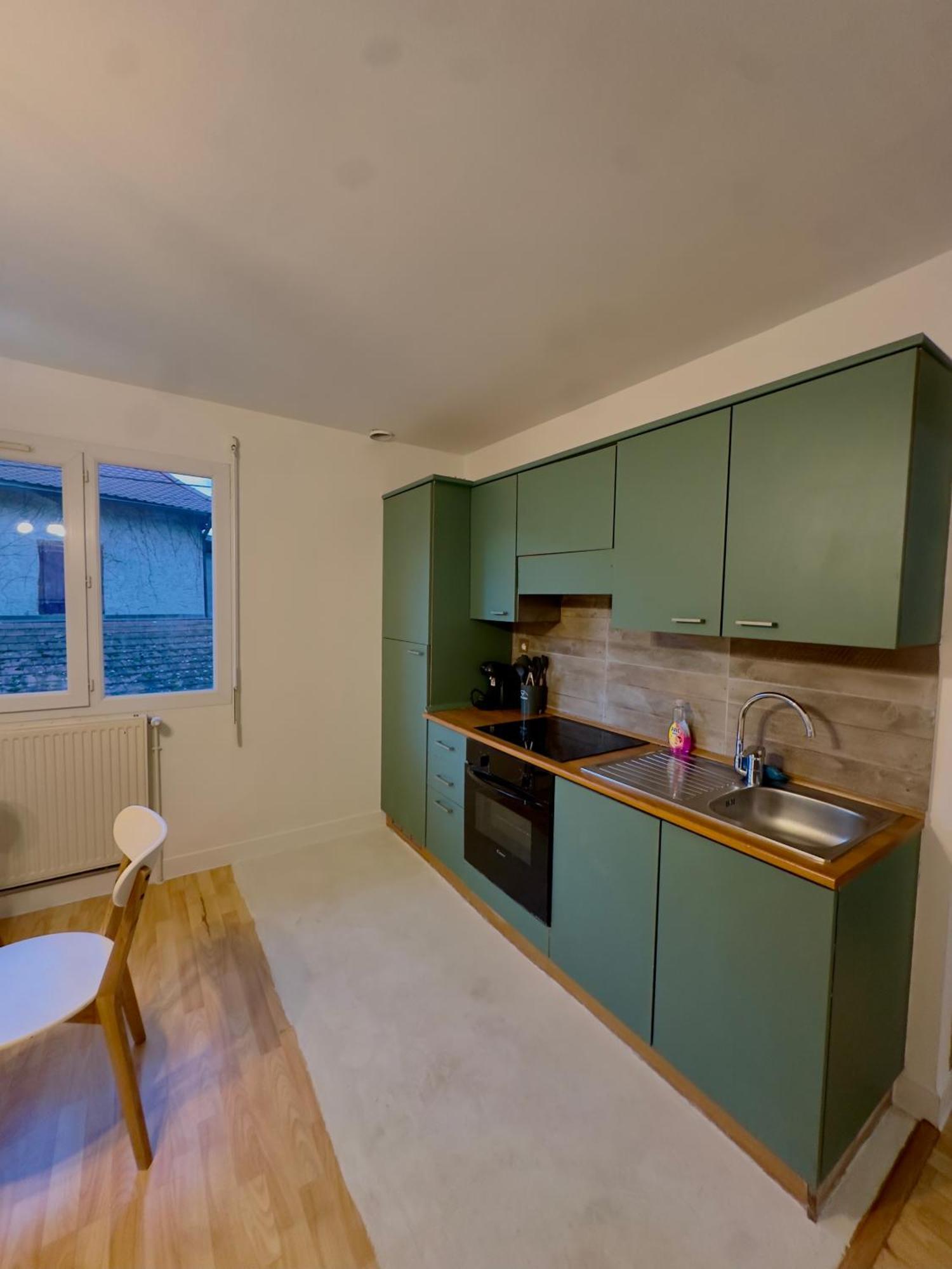 Appartement Chloe Du Lac Montferrat  Luaran gambar