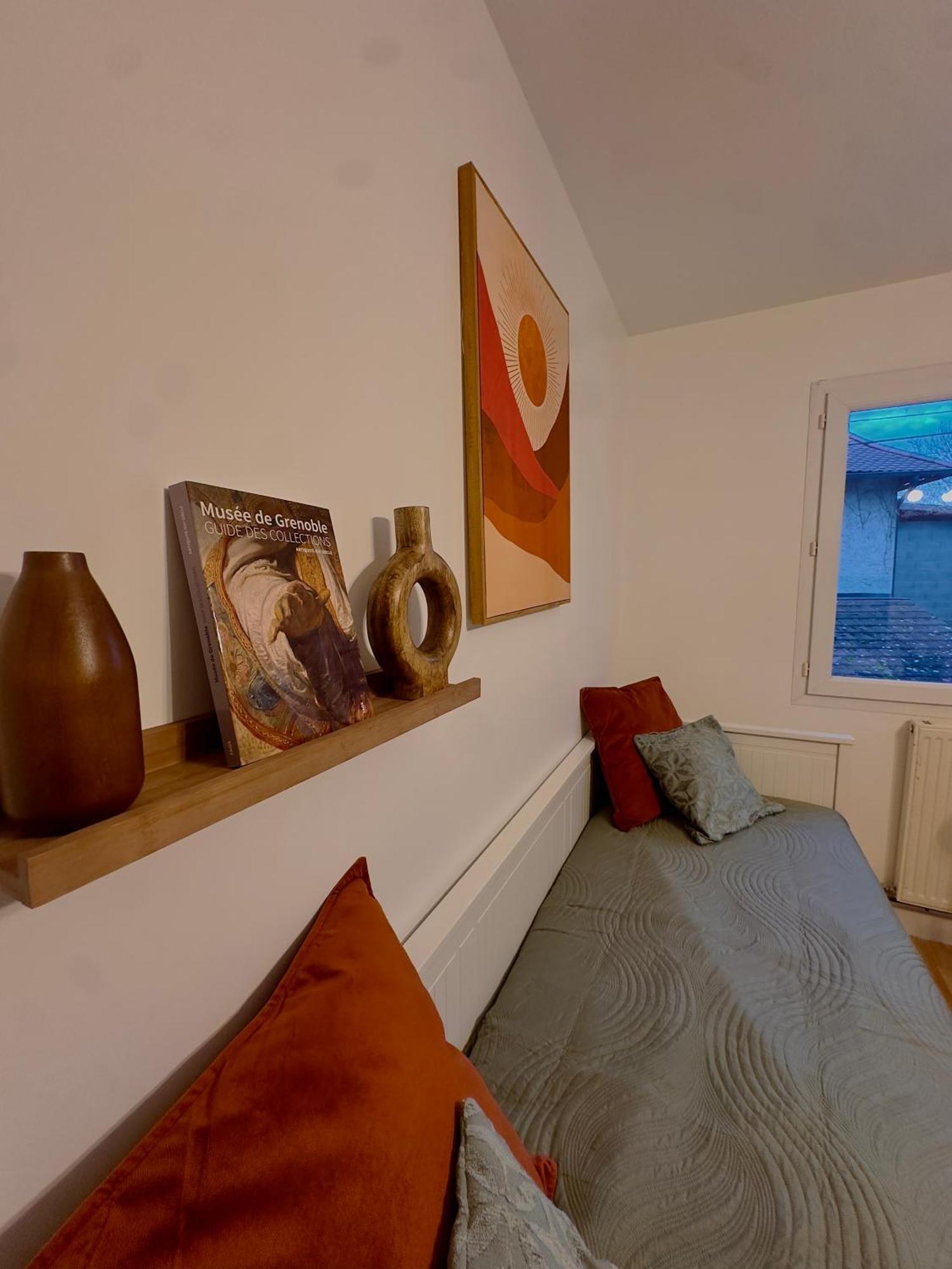 Appartement Chloe Du Lac Montferrat  Luaran gambar