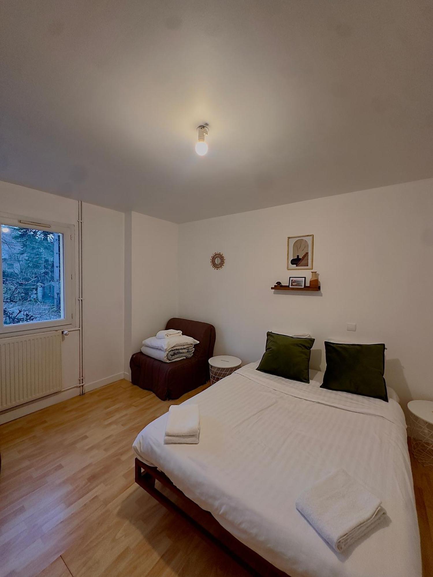 Appartement Chloe Du Lac Montferrat  Luaran gambar