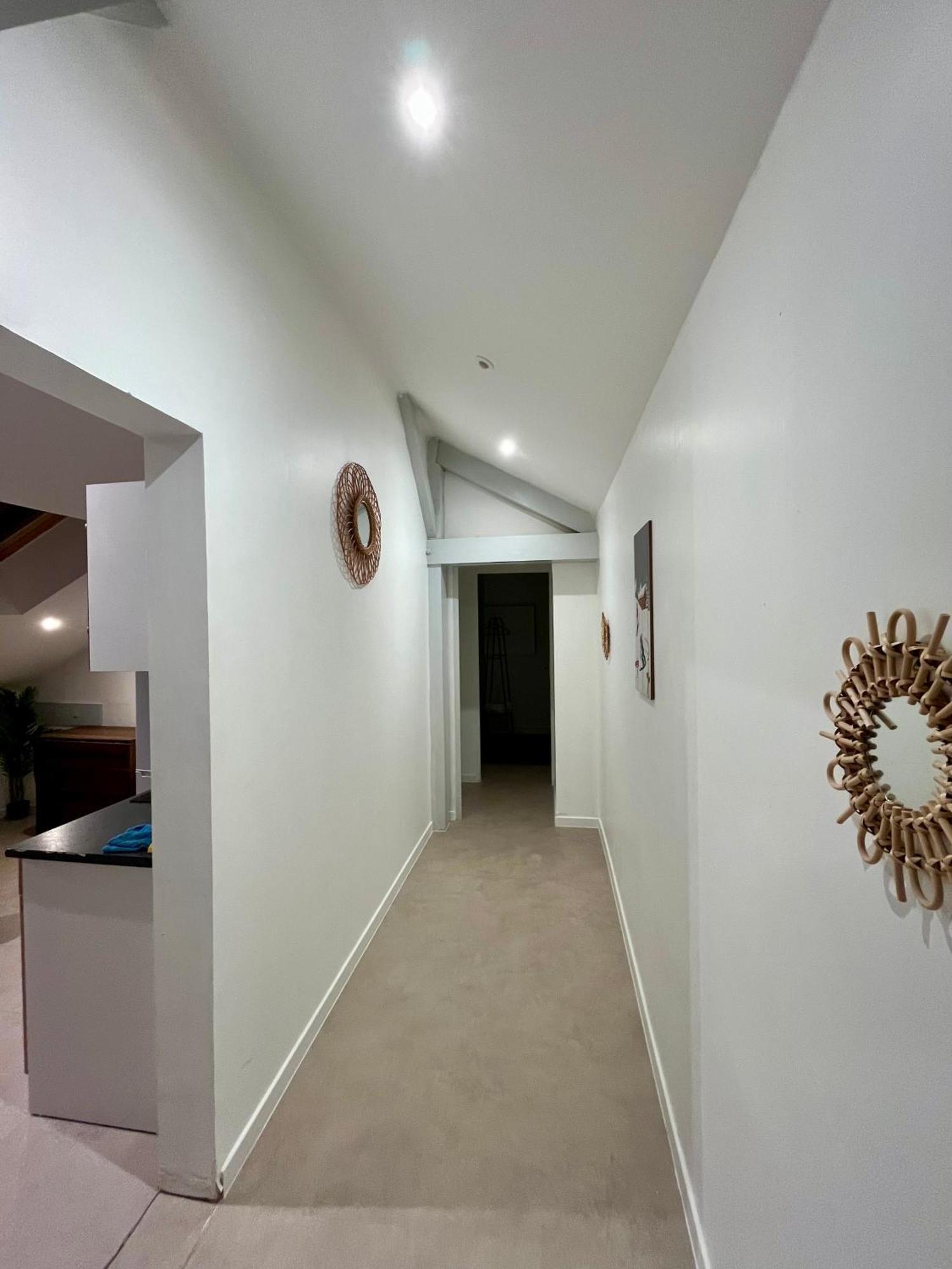 Appartement Chloe Du Lac Montferrat  Luaran gambar