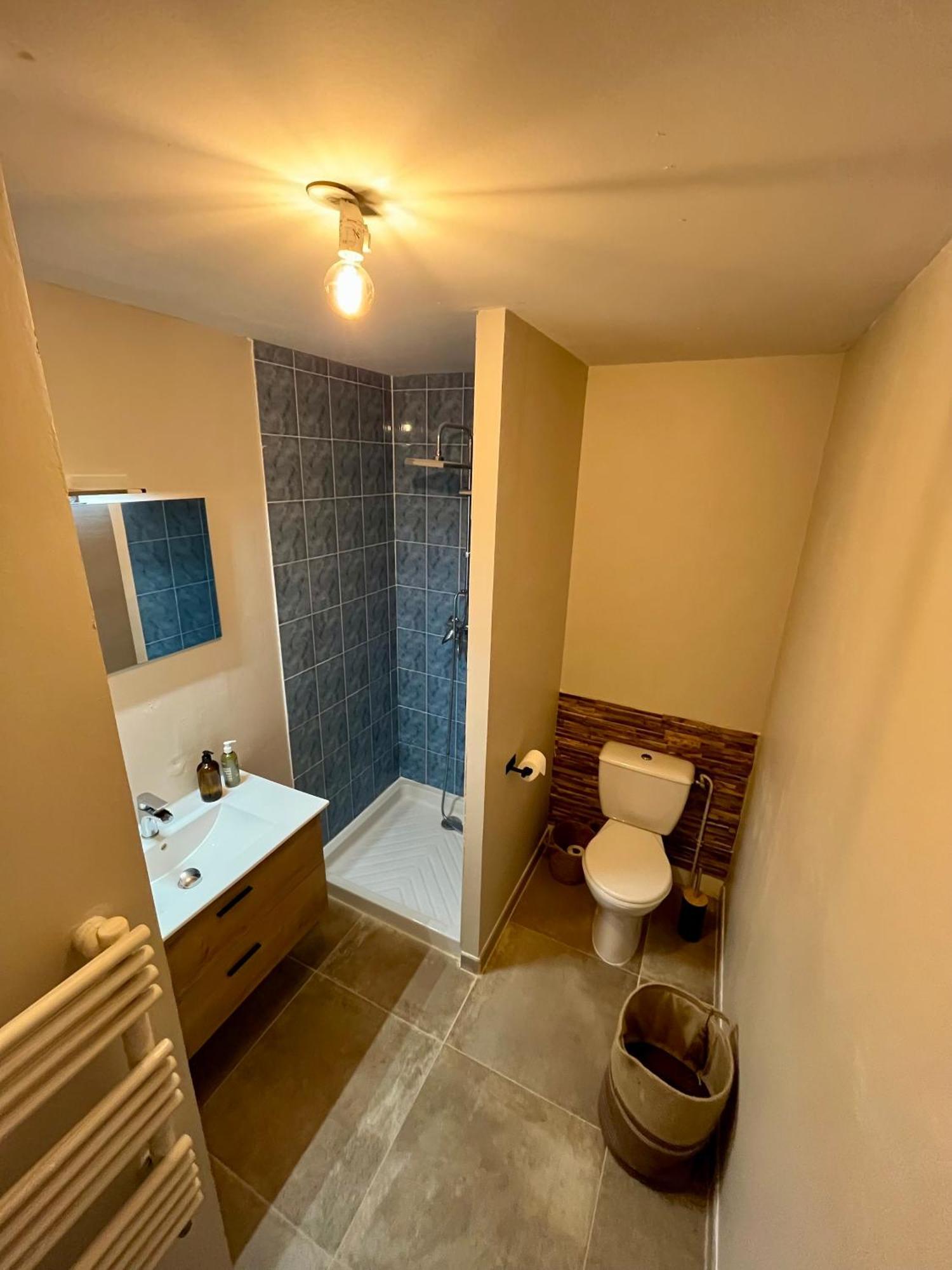 Appartement Chloe Du Lac Montferrat  Luaran gambar